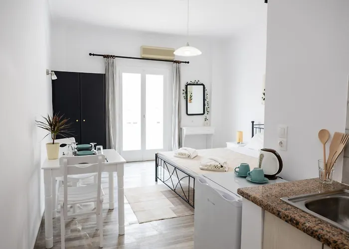 White Wave 2 Kamári